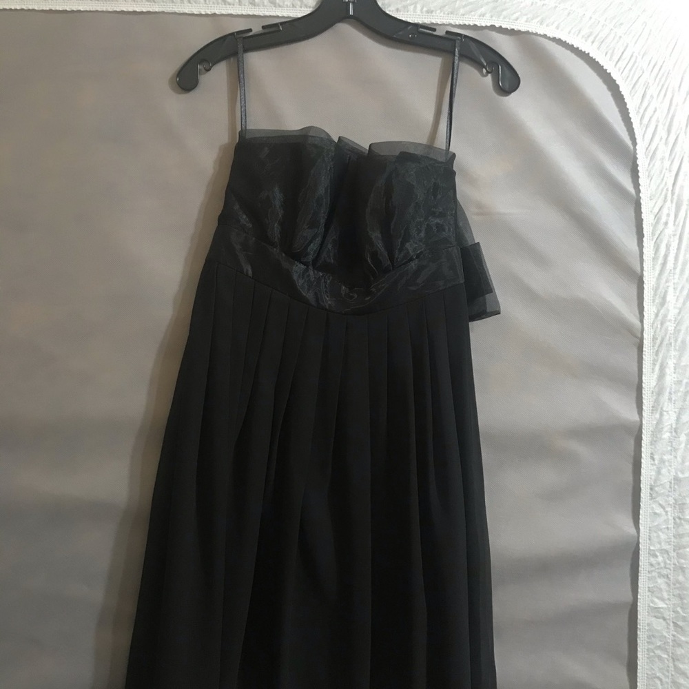 White House black market black dress